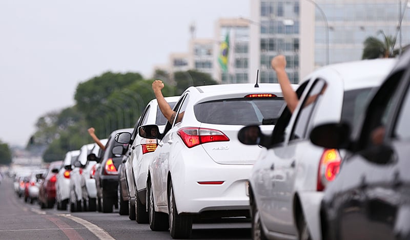 Como a terceirização e a uberização precarizam as condições de | Geral